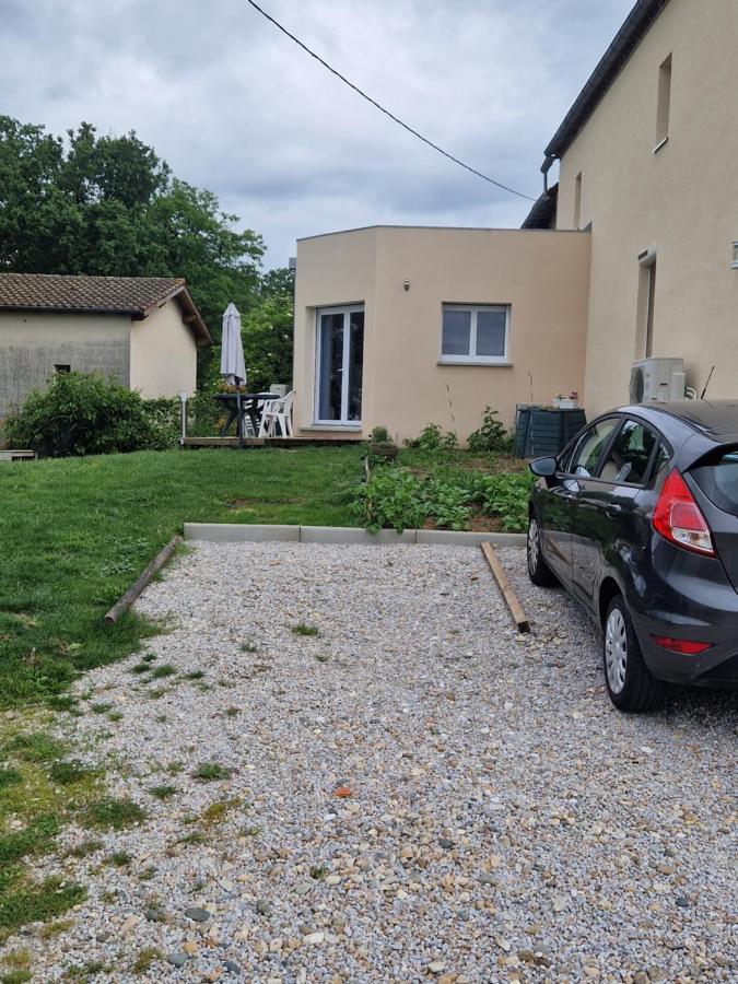 Gîte Le Saint Benoît Lamillarié Extérieur photo